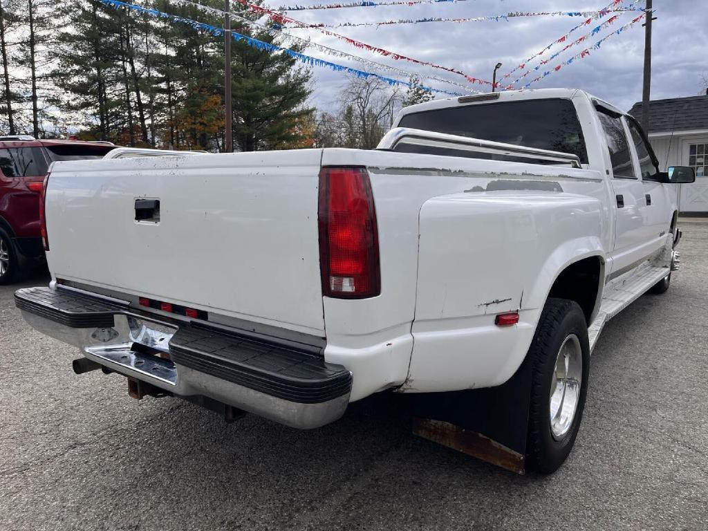 2000 Chevrolet C/K Image 5