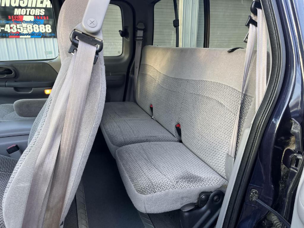 2001 Ford F-150 Image 10