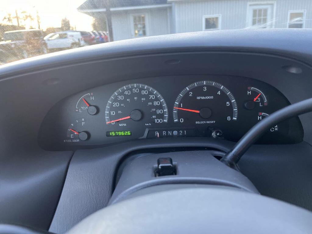 2001 Ford F-150 Image 12