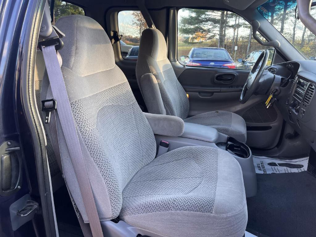 2001 Ford F-150 Image 13