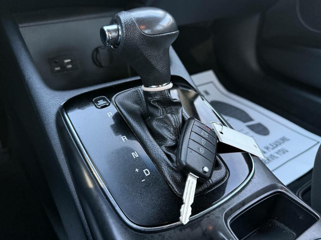 2017 Kia Forte Image 17