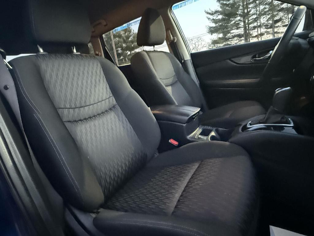 2017 Nissan Rogue Image 14