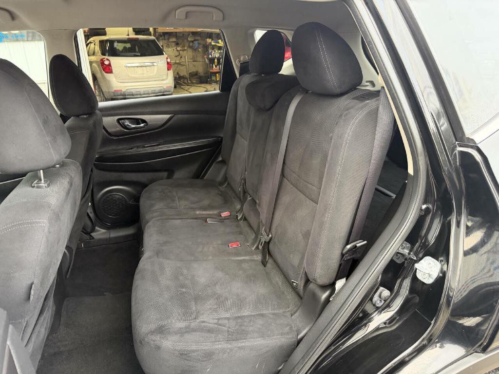 2016 Nissan Rogue Image 10
