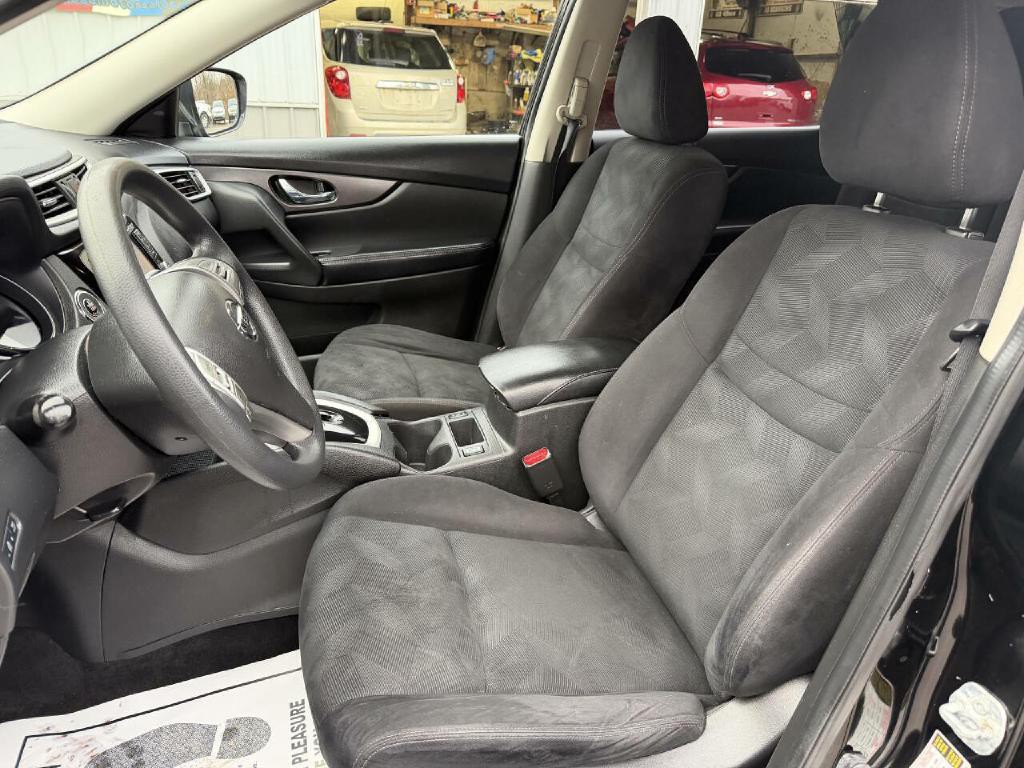 2016 Nissan Rogue Image 14