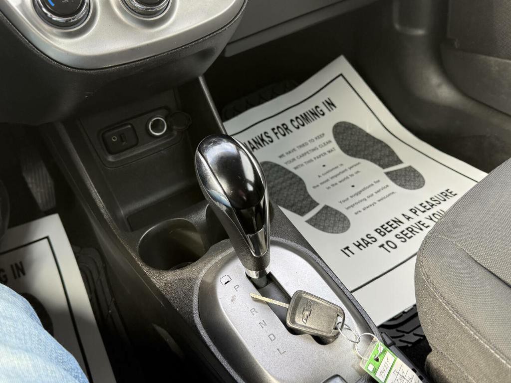 2017 Chevrolet Spark Image 16