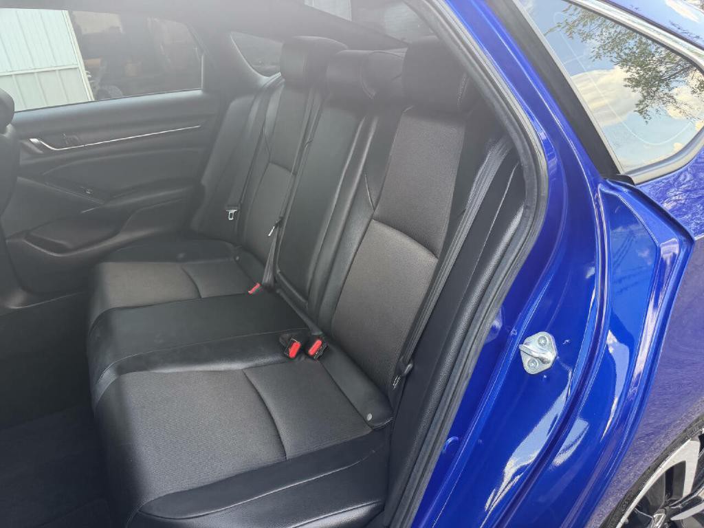 2021 Honda Accord Image 15