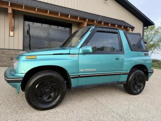 Image for 1993 Geo Tracker LSi w/ Soft Top ID: 7370744