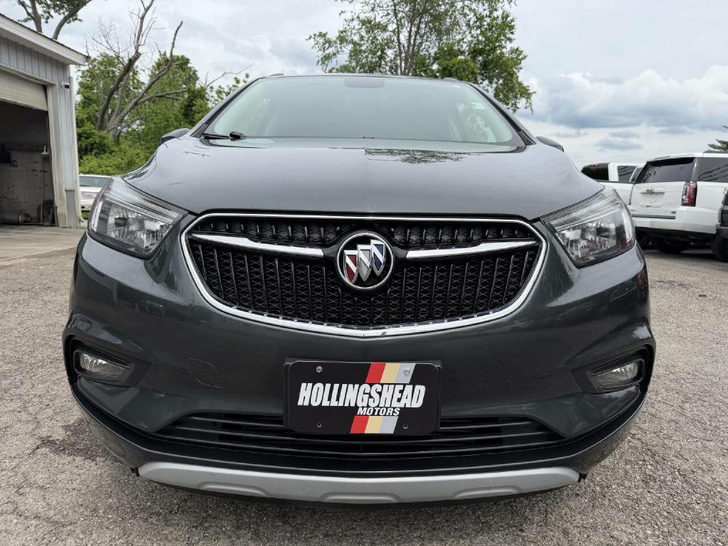 2018 Buick Enclave Image 2
