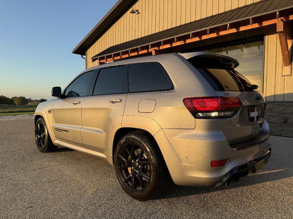 2021 Jeep Grand Cherokee Image 3