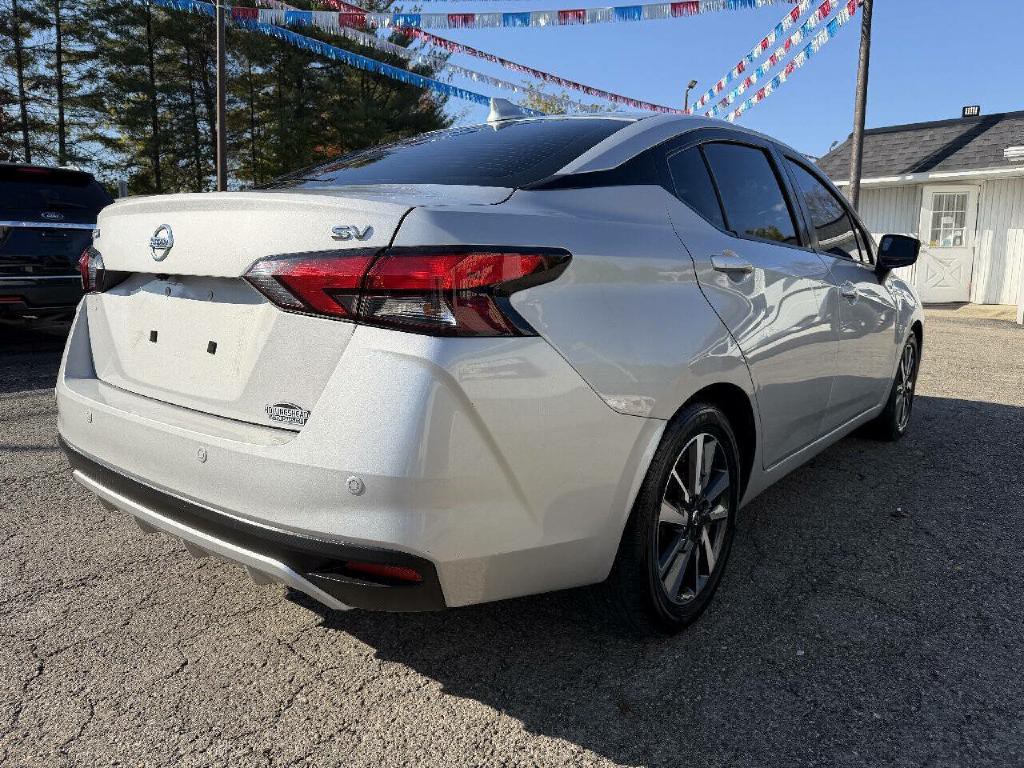 2020 Nissan Versa Image 5