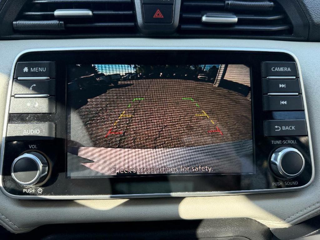 2020 Nissan Versa Image 12