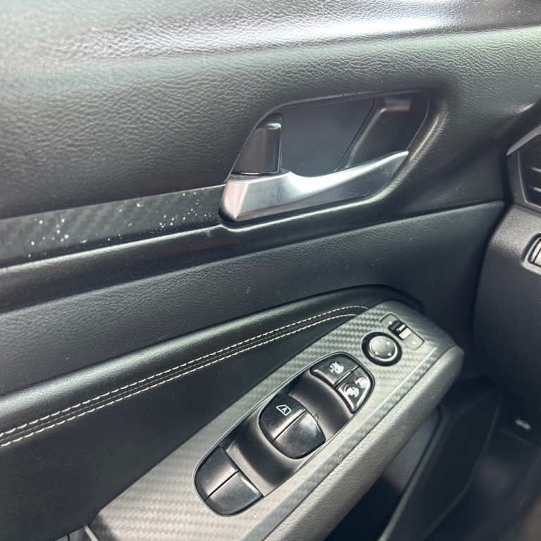 2019 Nissan Altima Image 7