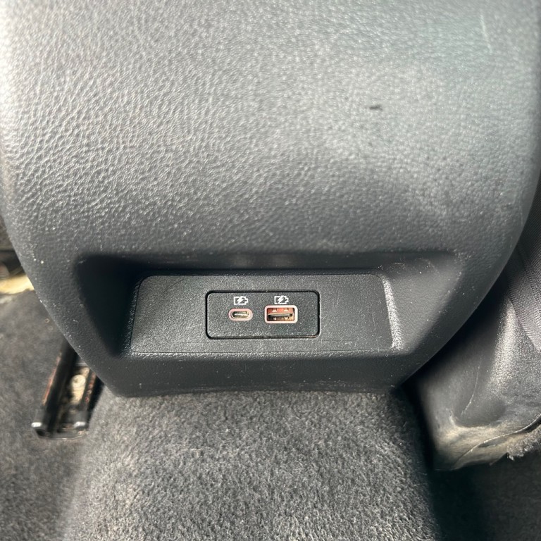 2019 Nissan Altima Image 17