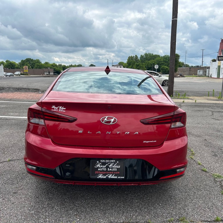 2019 Hyundai Elantra Image 21