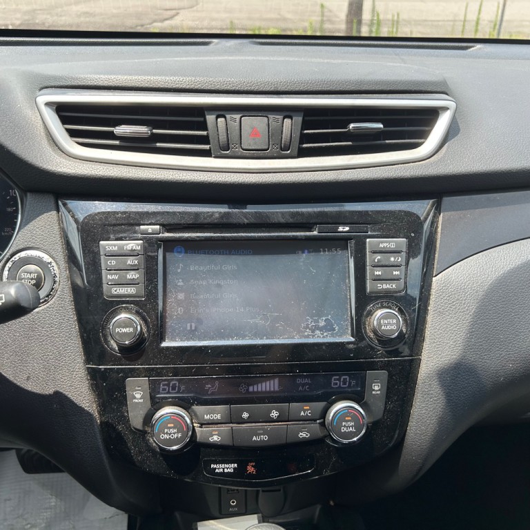 2014 Nissan Rogue Image 11