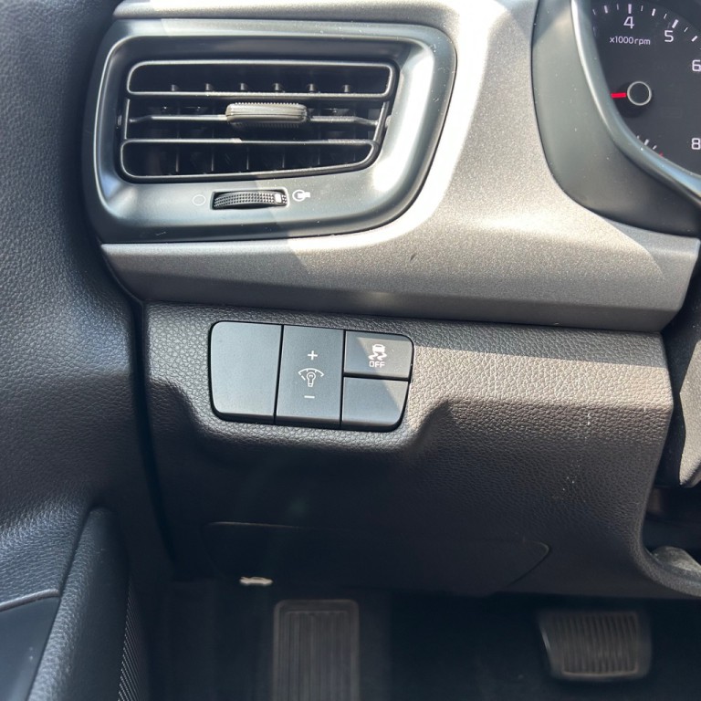 2018 Kia Rio Image 7