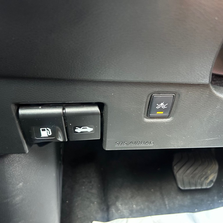 2019 Nissan Kicks Image 8