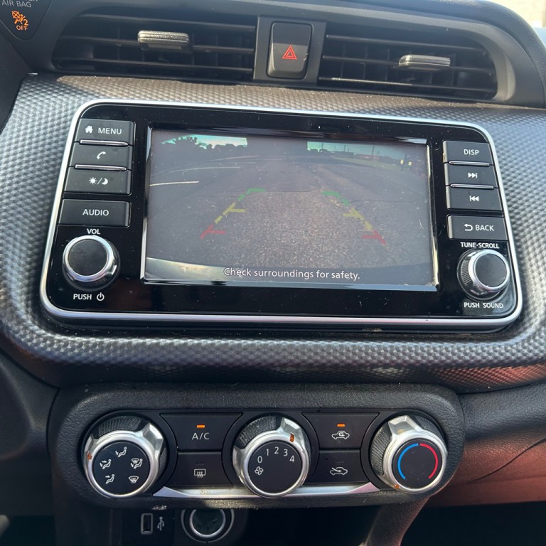2019 Nissan Kicks Image 11