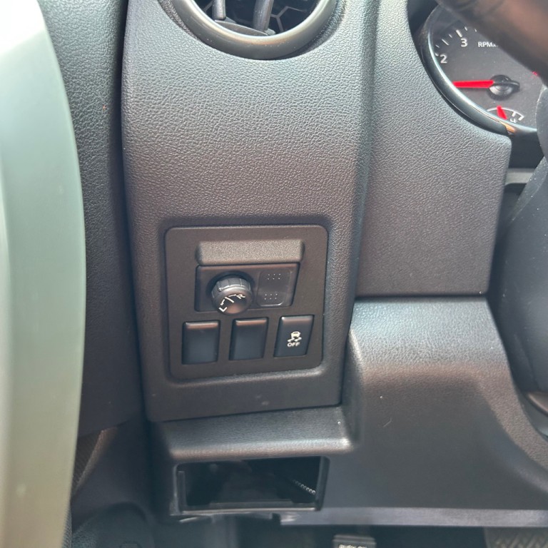 2014 Nissan Rogue Image 7