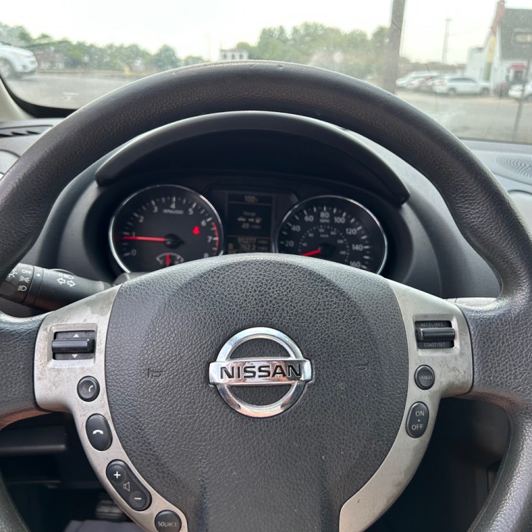 2014 Nissan Rogue Image 8