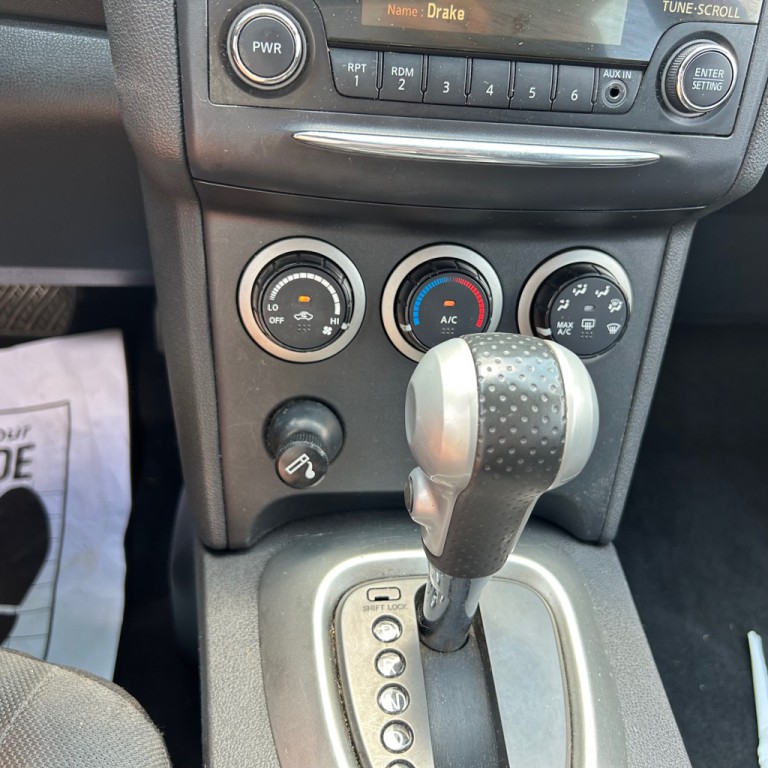 2014 Nissan Rogue Image 10