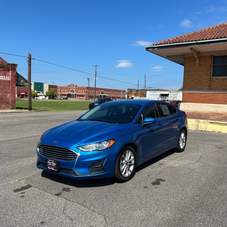 2020 Ford Fusion Image 3