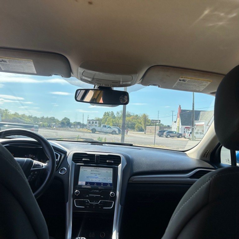 2020 Ford Fusion Image 6