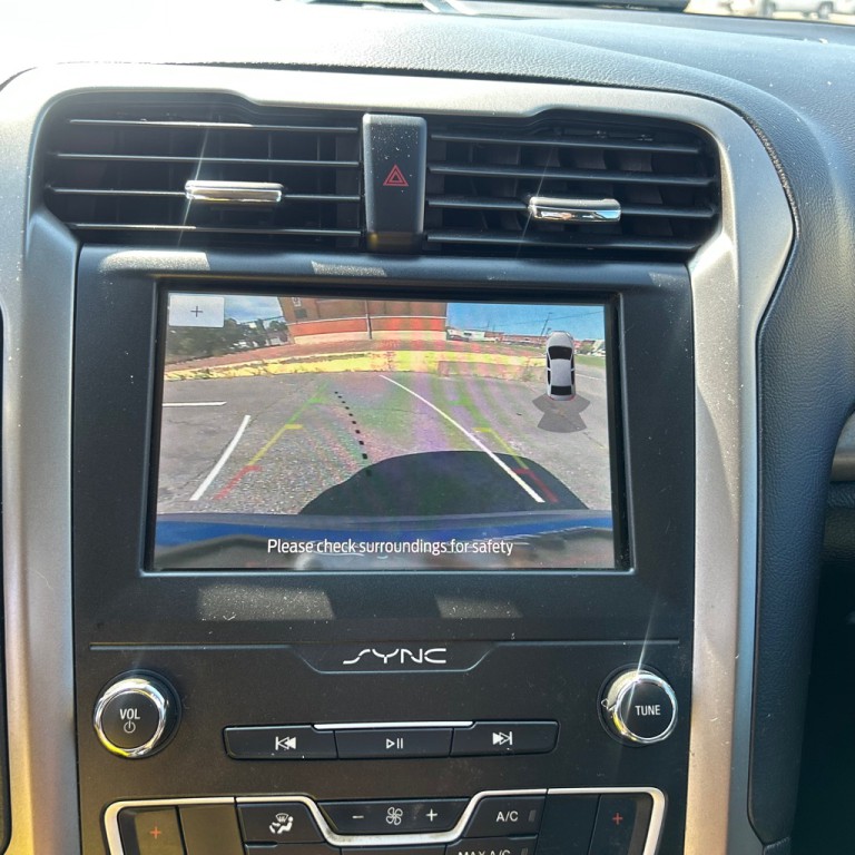 2020 Ford Fusion Image 11