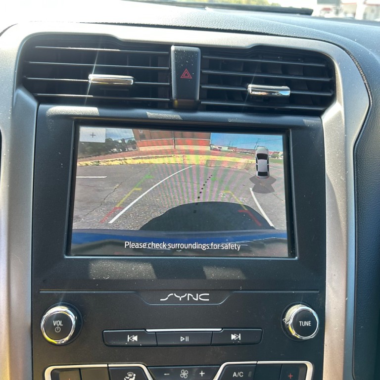 2020 Ford Fusion Image 13