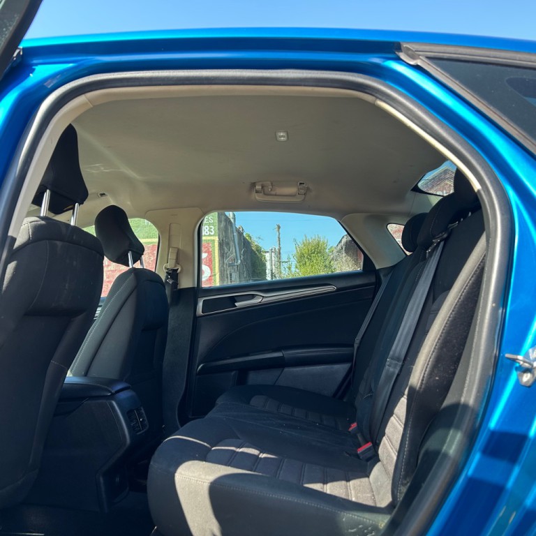 2020 Ford Fusion Image 15