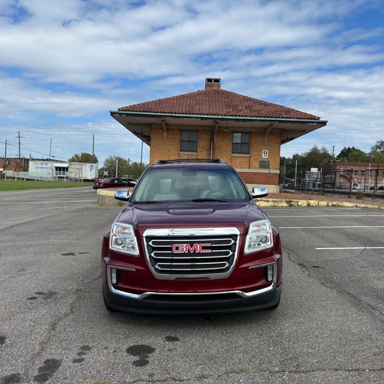 2016 GMC Terrain Image 2