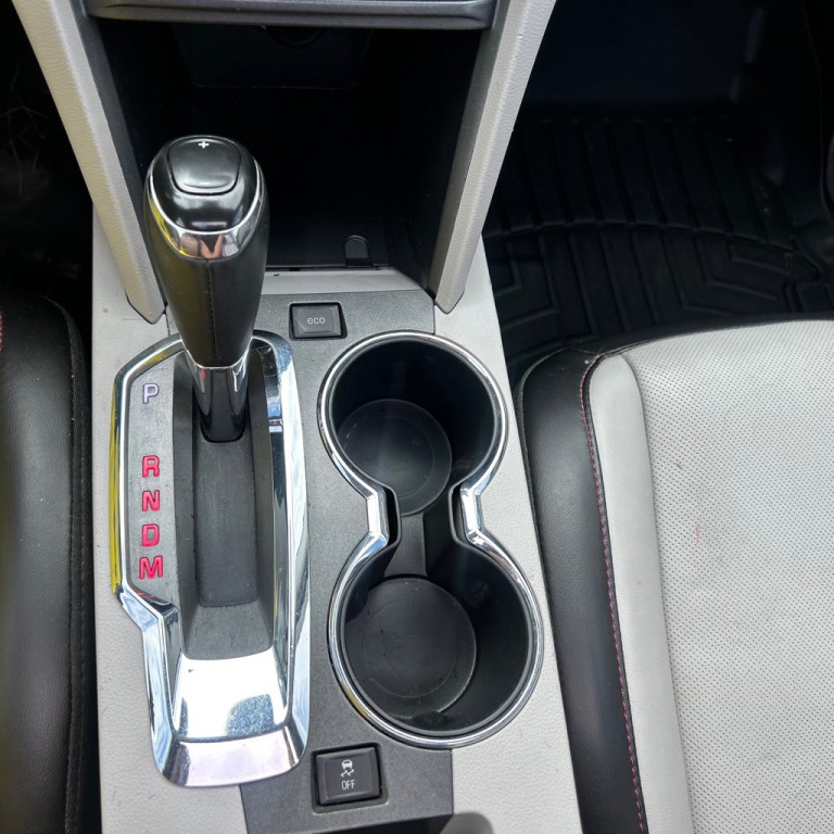 2016 GMC Terrain Image 12