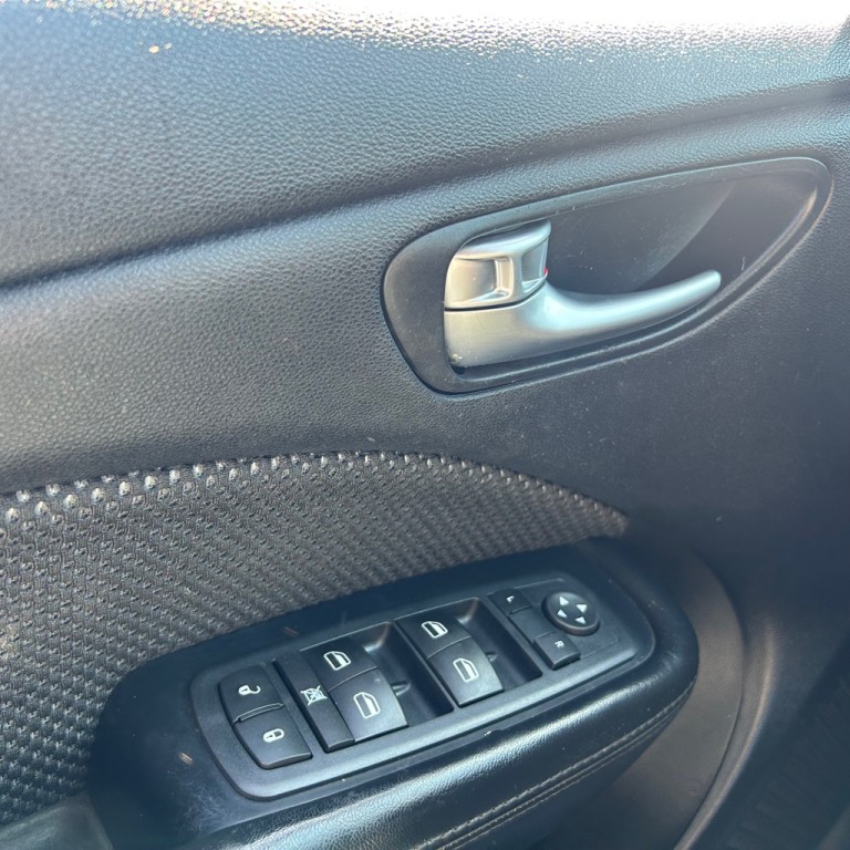 2015 Dodge Dart Image 7