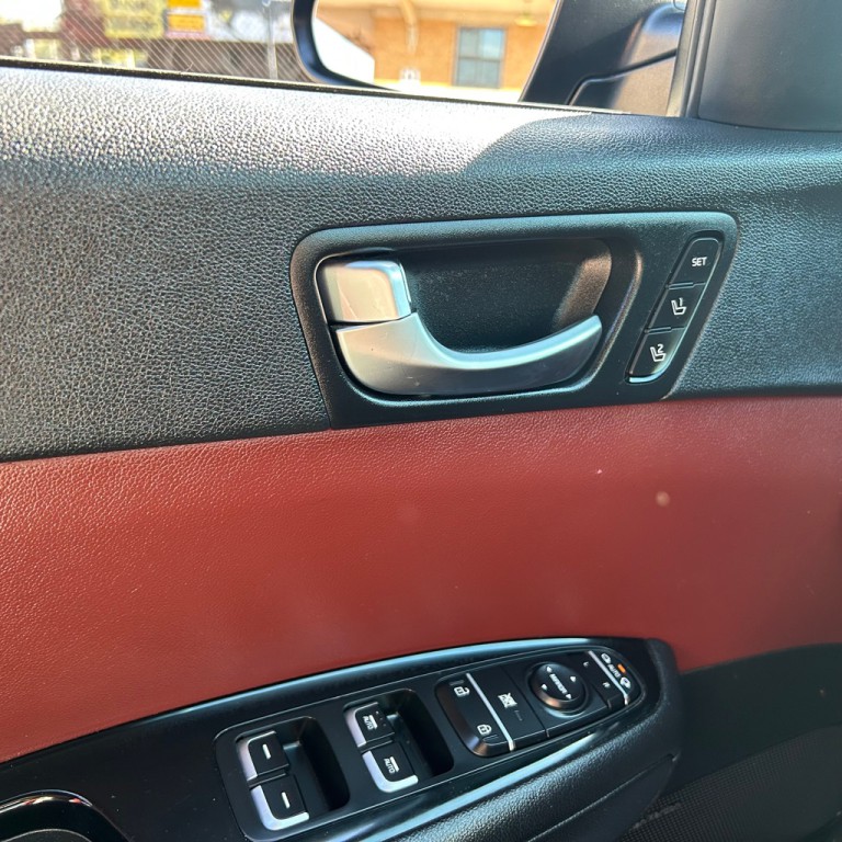 2017 Kia Optima Image 8