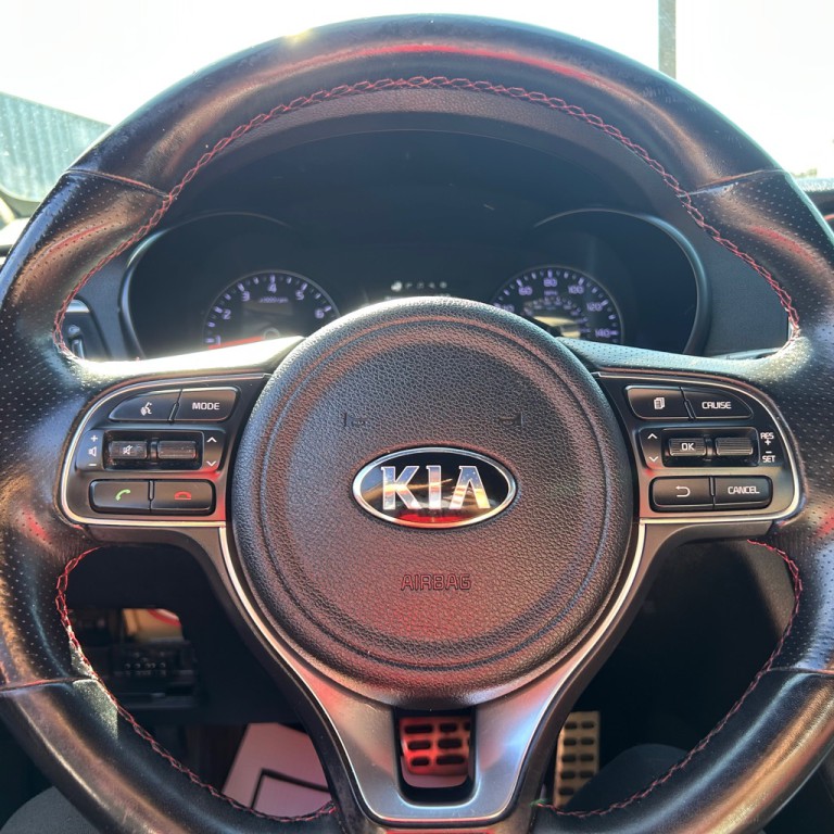 2017 Kia Optima Image 11
