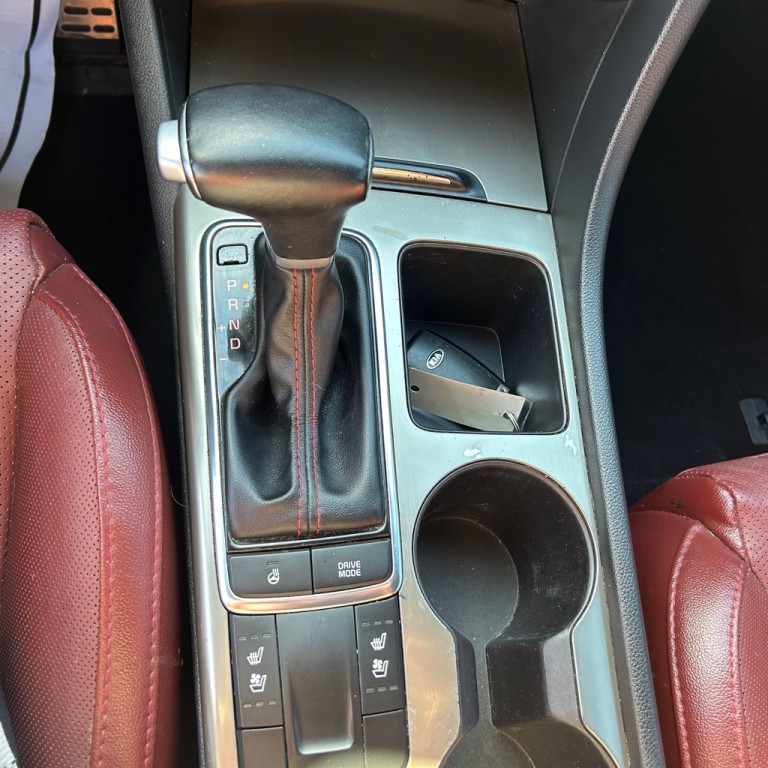 2017 Kia Optima Image 17