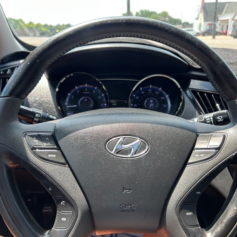 2013 Hyundai Sonata Image 11