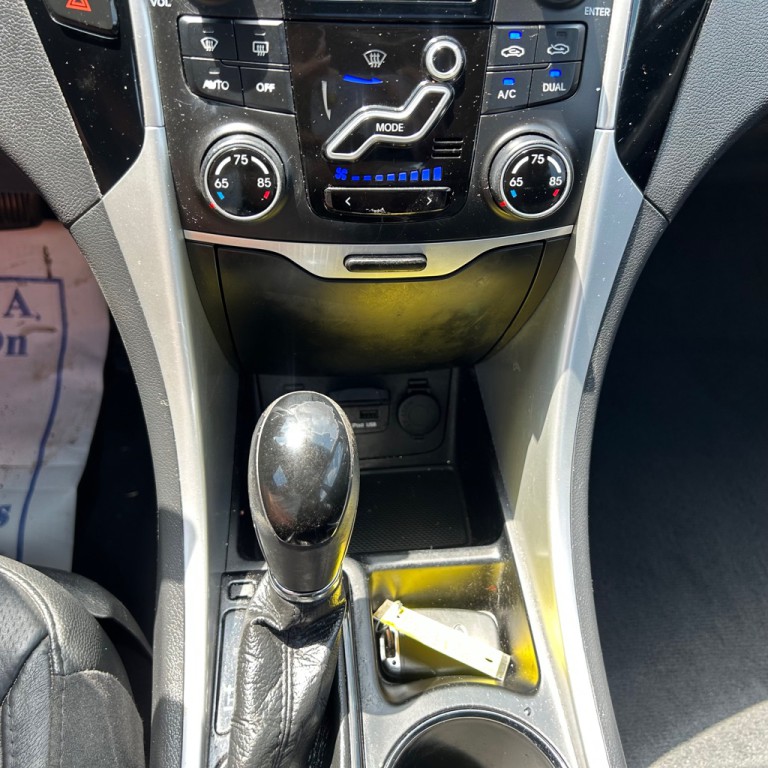 2013 Hyundai Sonata Image 13