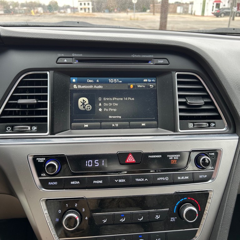 2016 Hyundai Sonata Image 9