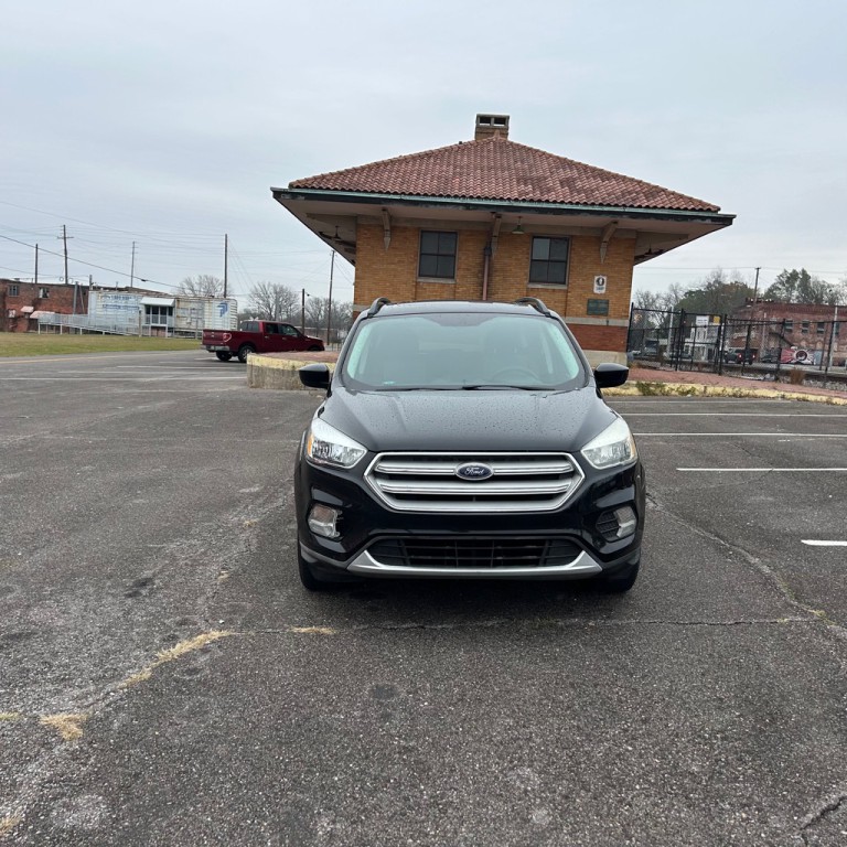 2018 Ford Escape Image 2