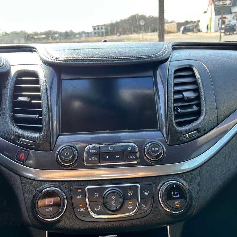 2017 Chevrolet Impala Image 9