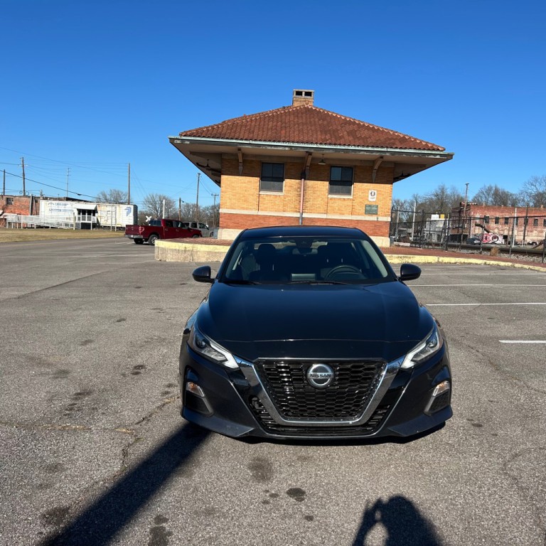 2022 Nissan Altima Image 3