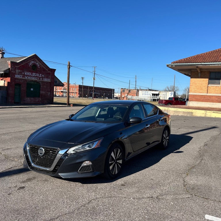 2022 Nissan Altima Image 4