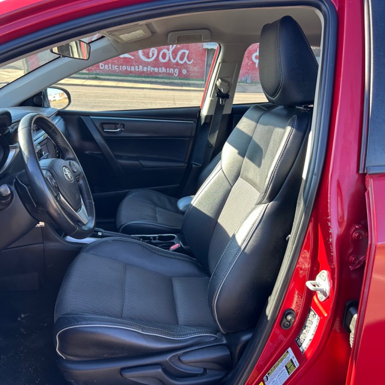 2015 Toyota Corolla Image 4