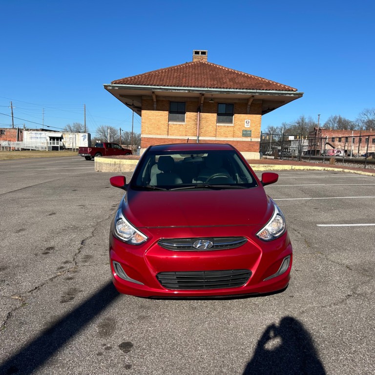 2017 Hyundai Accent Image 2