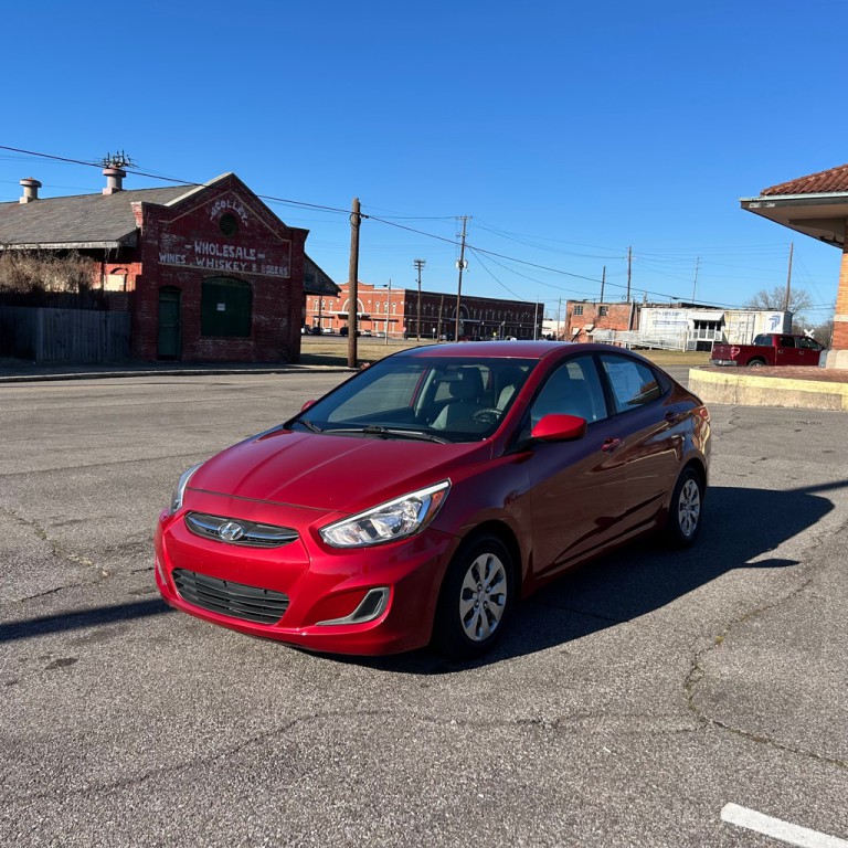 2017 Hyundai Accent Image 3