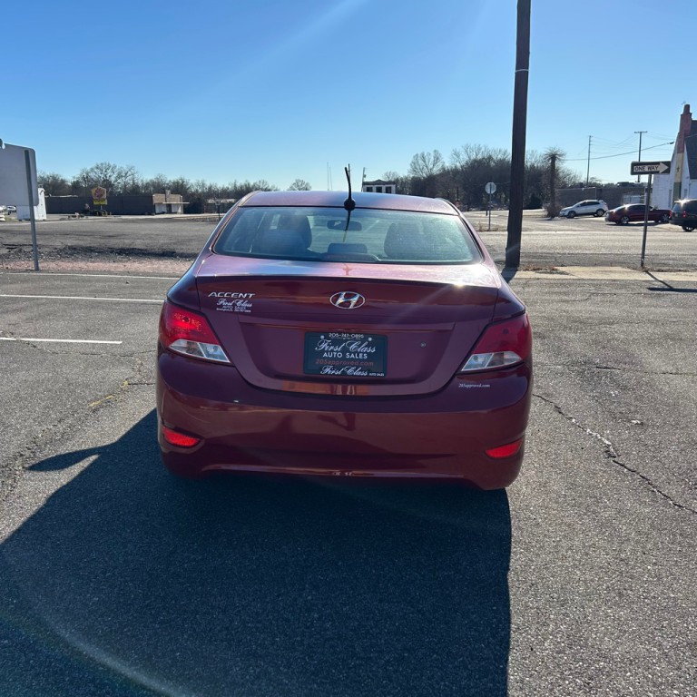 2017 Hyundai Accent Image 12