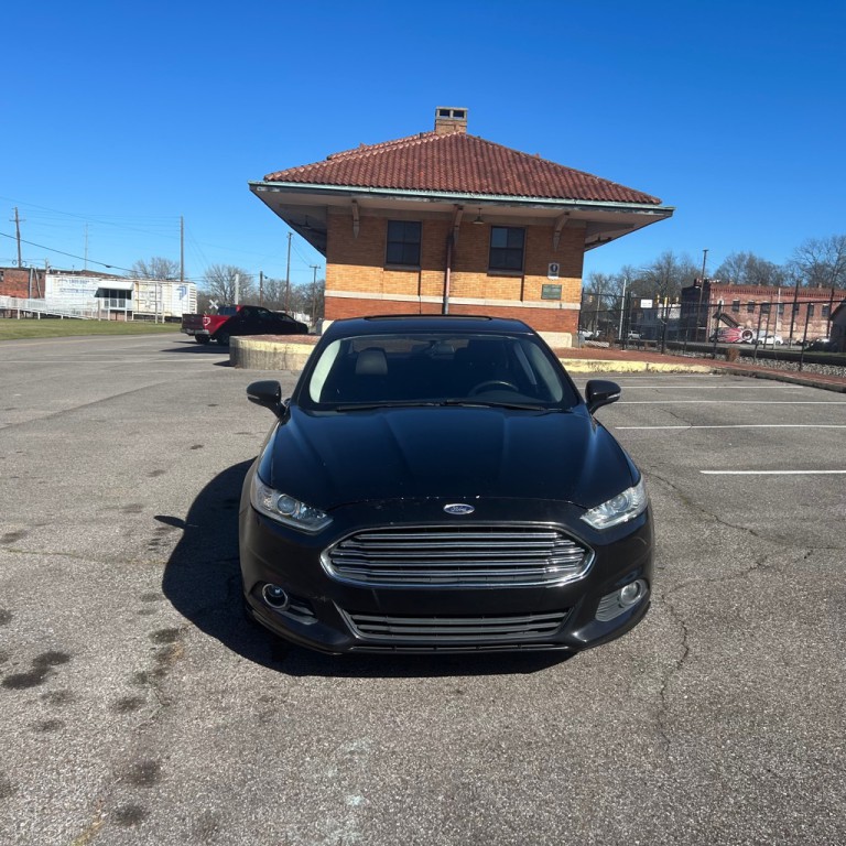2014 Ford Fusion Image 2