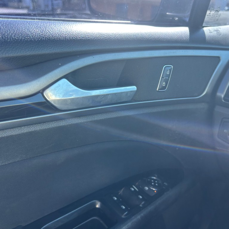 2014 Ford Fusion Image 7
