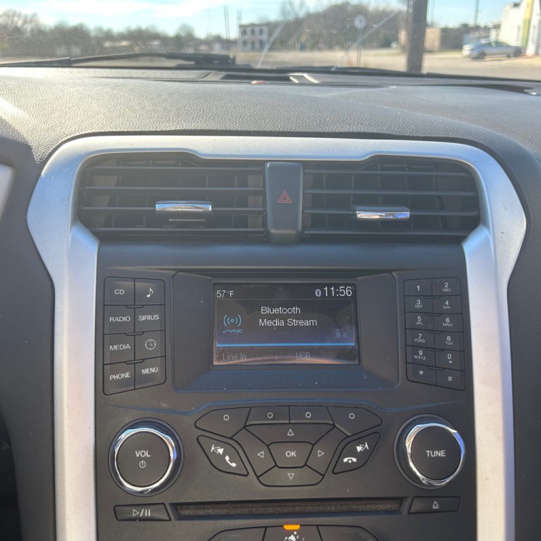 2014 Ford Fusion Image 10